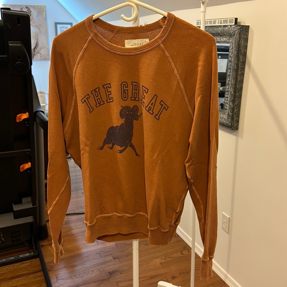 Gently worn THE GREAT sweatshirt size 1